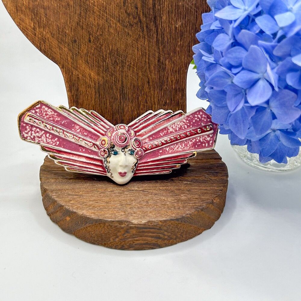 Artisan Brooch Art Deco Hand Painted "The Romantics" K. Baxton (Buxton)